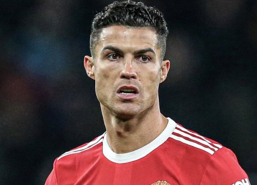 Nóng: Ronaldo xác nhận trở lại đội hình MU, ra sân thi đấu khi nào?