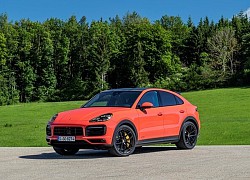 Porsche bán ra gần 146.000 xe trong nửa đầu của năm 2022