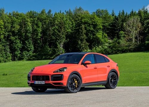 Porsche bán ra gần 146.000 xe trong nửa đầu của năm 2022