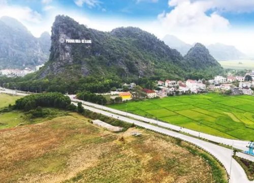 Quảng Bình: Hợp tác cùng Vietnam Airlines phối hợp hình thành các sản phẩm du lịch