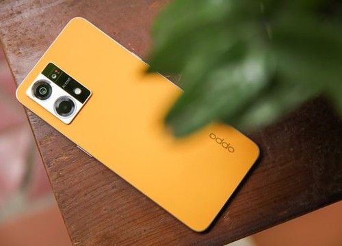 Reno 7 và Reno 7 Pro 5G ra mắt, giá từ 8,99 triệu đồng