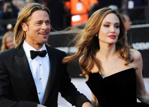 Angelina Jolie nhiều lần yêu cầu Brad Pitt hầu tòa