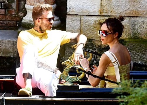 Cách David Beckham và Victoria thể hiện tình yêu sau 23 năm