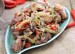 Cách làm món ngan xào lăn đơn giản, vị ngon bùng cháy