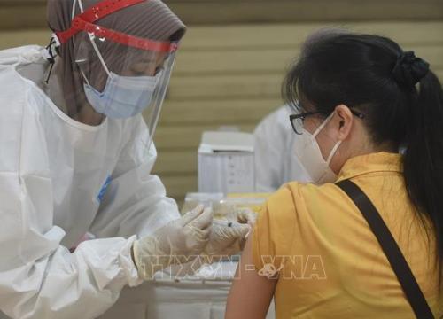 Indonesia sẽ bắt buộc du khách tiêm vaccine tăng cường ngừa COVID-19