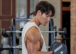 Kim Jong Kook nghiện tập gym