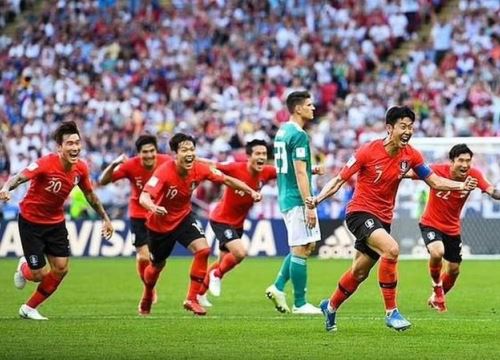 Son Heung-min hả hê khi sút tung lưới Đức