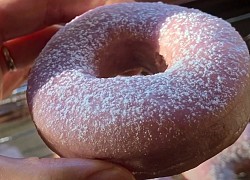 Cách làm bánh Donut lá cẩm thơm ngon mềm mịn không cần lò nướng