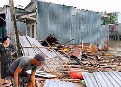 Cà Mau: Dông, lốc làm sập, tốc mái hàng trăm căn nhà, gây thiệt hại lớn cho nông nghiệp