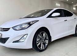 Hơn 400 triệu, chọn Hyundai Elantra đời 2015 thay vì xe hạng A đời mới?