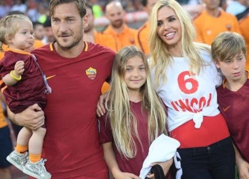 Hôn nhân của Totti đổ vỡ