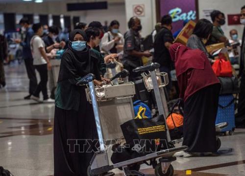 Indonesia siết chặt quy định đi lại với du khách trong và ngoài nước