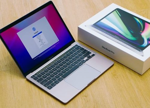 MacBook Pro M2 gây thất vọng