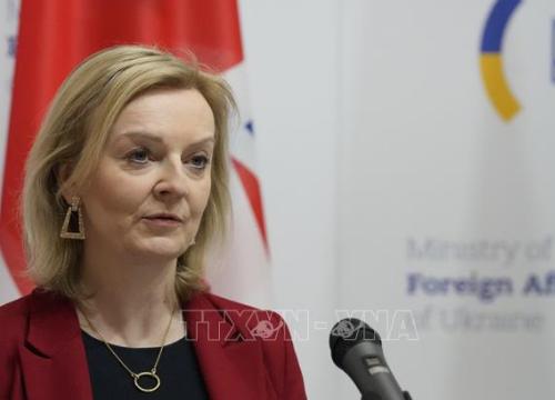 Ngoại trưởng Anh Liz Truss tuyên bố tranh cử Thủ tướng