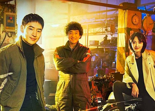 Lee Je Hoon đang quay "Taxi Driver 2" tại Đà Nẵng