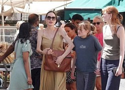 Angelina Jolie có động thái lạ khi bị nói phân biệt đối xử giữa con ruột và con nuôi