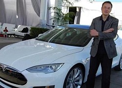 Bộ sưu tập xe đồ sộ của người giàu nhất thế giới Elon Musk