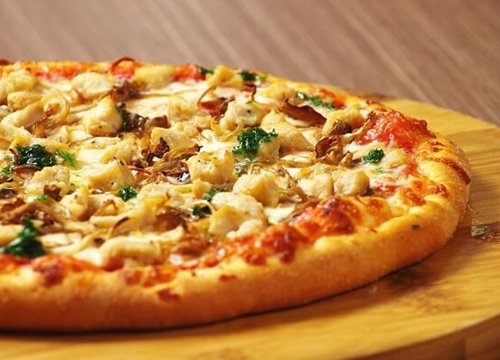 Cách làm pizza tại nhà bằng chảo chống dính