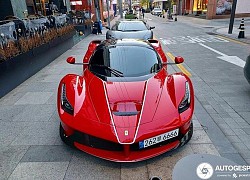 Cặp đôi Ferrari LaFerrari Aperta siêu hiếm của đại gia Hàn Quốc