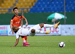 HLV Phan Thanh Hùng phản đối U23 Việt Nam đá V.League