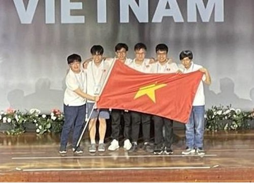 Học sinh Trường THPT Chuyên Lam Sơn giành HCB tại Kỳ thi Olympic Toán học quốc tế năm 2022