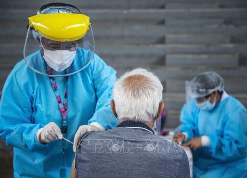 Peru cho phép các tổ chức tư nhân mua vaccine ngừa COVID-19