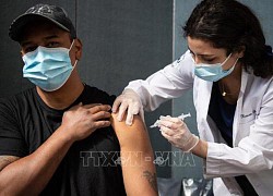 Số ca F0 nhập viện tăng gấp đôi, Mỹ khẳng định vaccine vẫn là chìa khoá phòng vệ