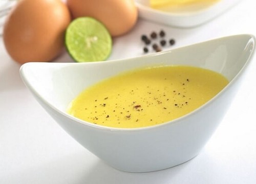 Cách làm sốt hollandaise ngon đúng chuẩn vị Âu