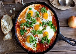 Cách làm súp shakshouka nổi tiếng của châu Phi