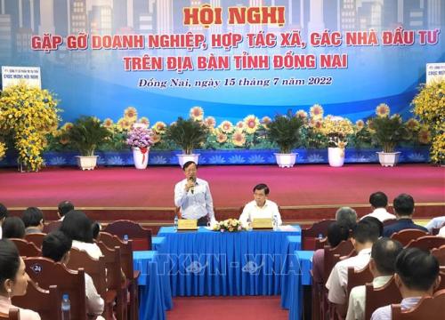 Đồng hành cùng doanh nghiệp, cải thiện môi trường đầu tư, kinh doanh