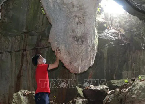 Hang São - ngôi chùa cổ độc đáo trong hang đá ở Yên Bái