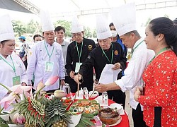 'Hương sắc Hậu Giang' xác lập kỷ lục món ăn từ khóm và cá thác lác