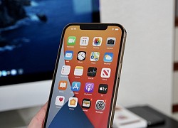 iPhone hoàn toàn bằng kính sẽ khiến iFan mê đắm?