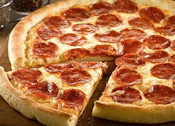 Cách làm pizza xúc xích nướng chảo ngay tại nhà
