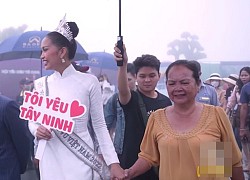 Mẹ Hoa hậu Ngọc Châu tâm sự về "chiếc áo 6 năm": "Đó là quyết tâm chứ đâu phải vô tình"