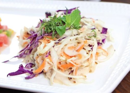 Thử ngay cách làm salad bắp cải siêu dễ tại nhà