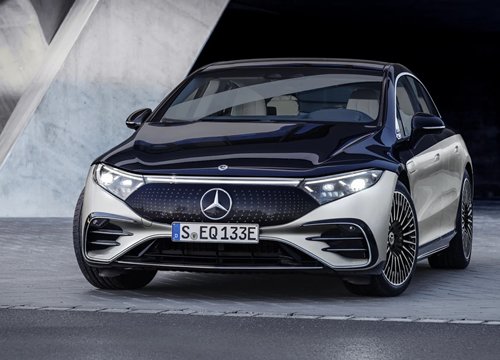 Triệu hồi Mercedes EQS và S-Class do mất hình của camera lùi
