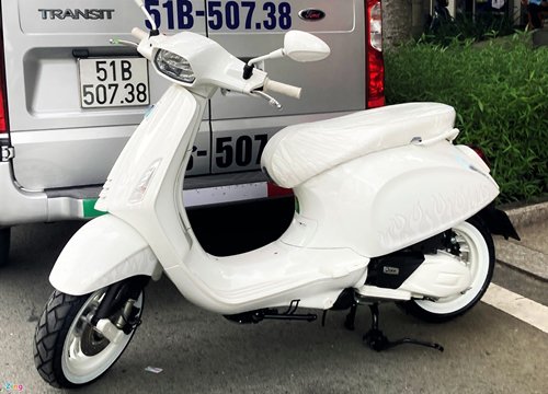 Vespa Sprint Justin Bieber xuất hiện tại TP.HCM