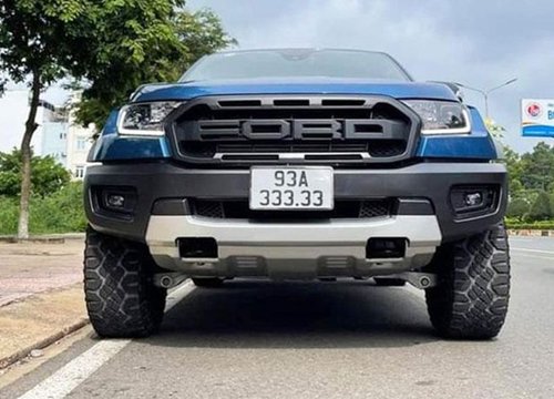 Cặp đôi Ford Ranger "biển khủng ngũ quý" của dân chơi Bình Phước