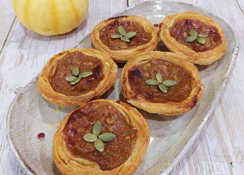 Cách làm bánh tart bí đỏ thơm ngon, bổ dưỡng cực đơn giản