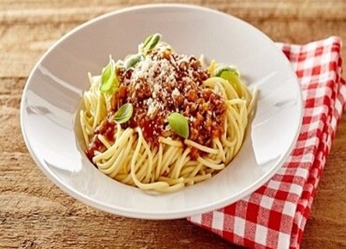 Cách làm mì spaghetti sốt thịt bò thơm ngon tuyệt vời cho bữa ăn ngon miệng