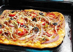 Cách làm pizza đủ vị mặn, chay xốp, mềm tại nhà