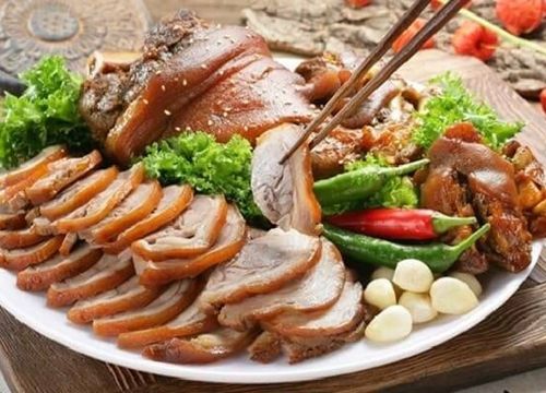 Cách làm thịt heo ngâm nước mắm chua ngọt lạ miệng