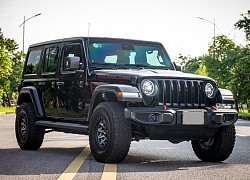 Độ &#8216;nhẹ&#8217; tốn một chiếc Morning, Jeep Wrangler Rubicon hơn 2 năm tuổi được rao bán với giá hơn 3,3 tỷ đồng