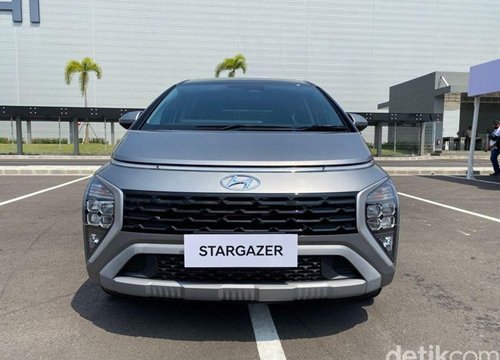 Hình ảnh thực tế mẫu MPV Hyundai Stargazer