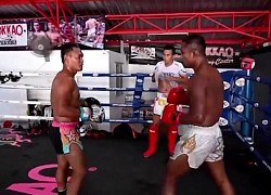 Trận đấu tấu hài giữa 2 võ sĩ Muay Thái Saenchai và Buakaw