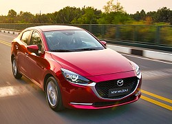 Bảng giá xe Mazda tháng 7: Mazda2 ưu đãi 50% lệ phí trước bạ