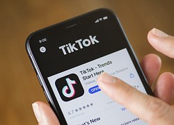 Chuyện gì đang xảy ra với TikTok: Bị tố truy cập dữ liệu quá mức 1 lần/giờ, rủi ro 'bay' khỏi các kho ứng dụng, nhiều giám đốc đồng loạt bỏ đi