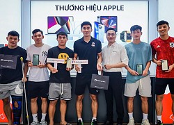 Đội tuyển Việt Nam sở hữu iPhone 13 Pro Max tại Di Động Việt sau khi giành chức vô địch tại Sea Games 31