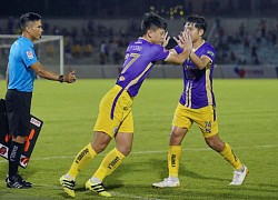 Màn ra mắt V.League trái ngược của hai hậu vệ U23 Việt Nam